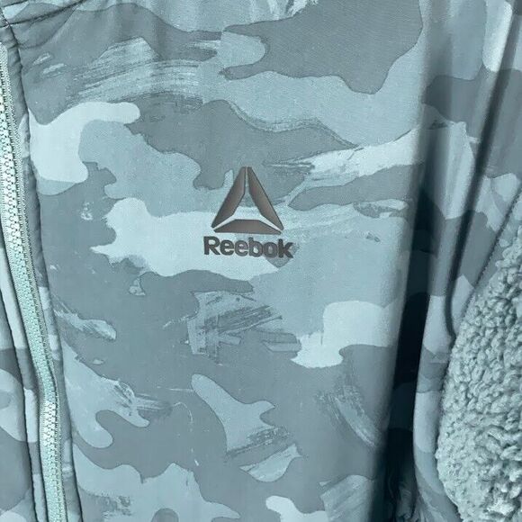 Reebok Womens Large Super Soft Gravity Medium Weight Camo Sherpa Jacket Grey - Picture 4 of 8